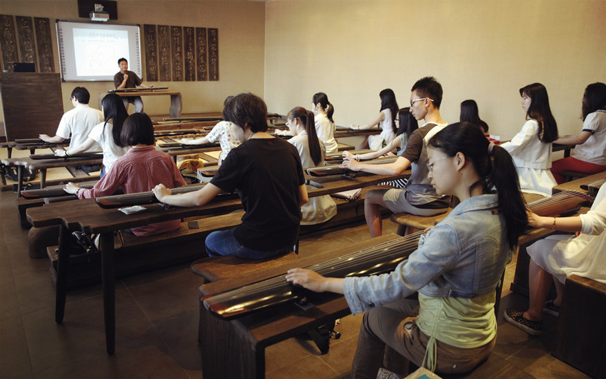 中国人民大学到访的学生们